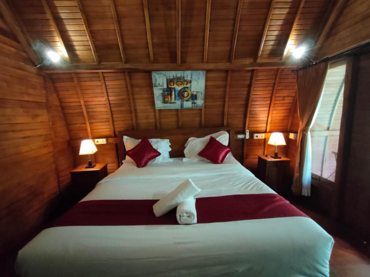 Bougainvillea Bungalow Batumadeg Екстериор снимка