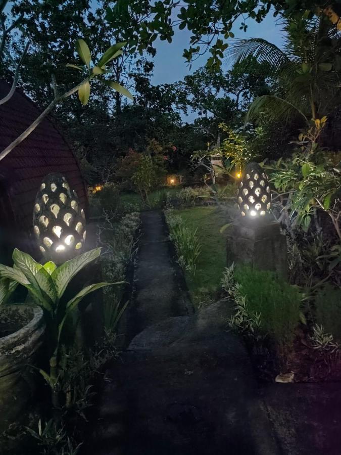 Bougainvillea Bungalow Batumadeg Екстериор снимка