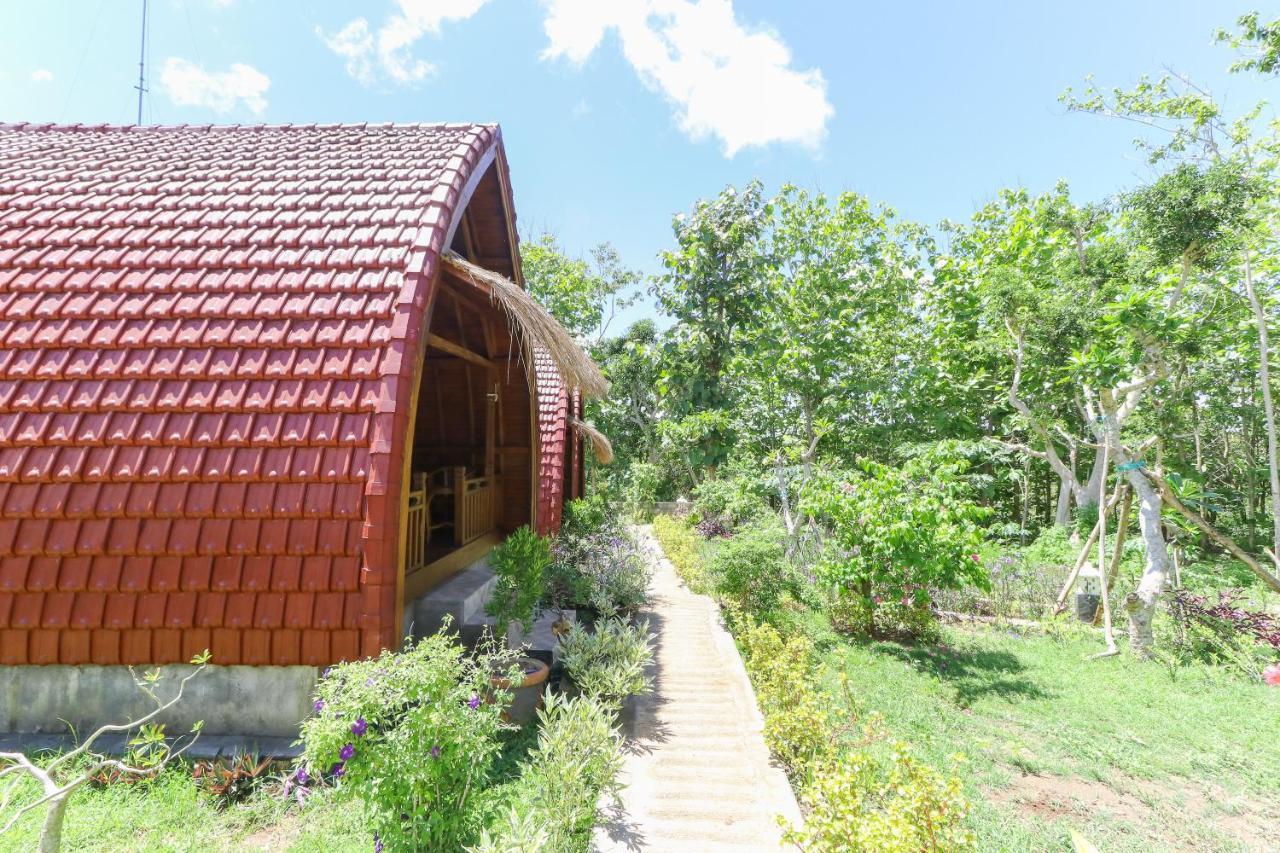 Bougainvillea Bungalow Batumadeg Екстериор снимка