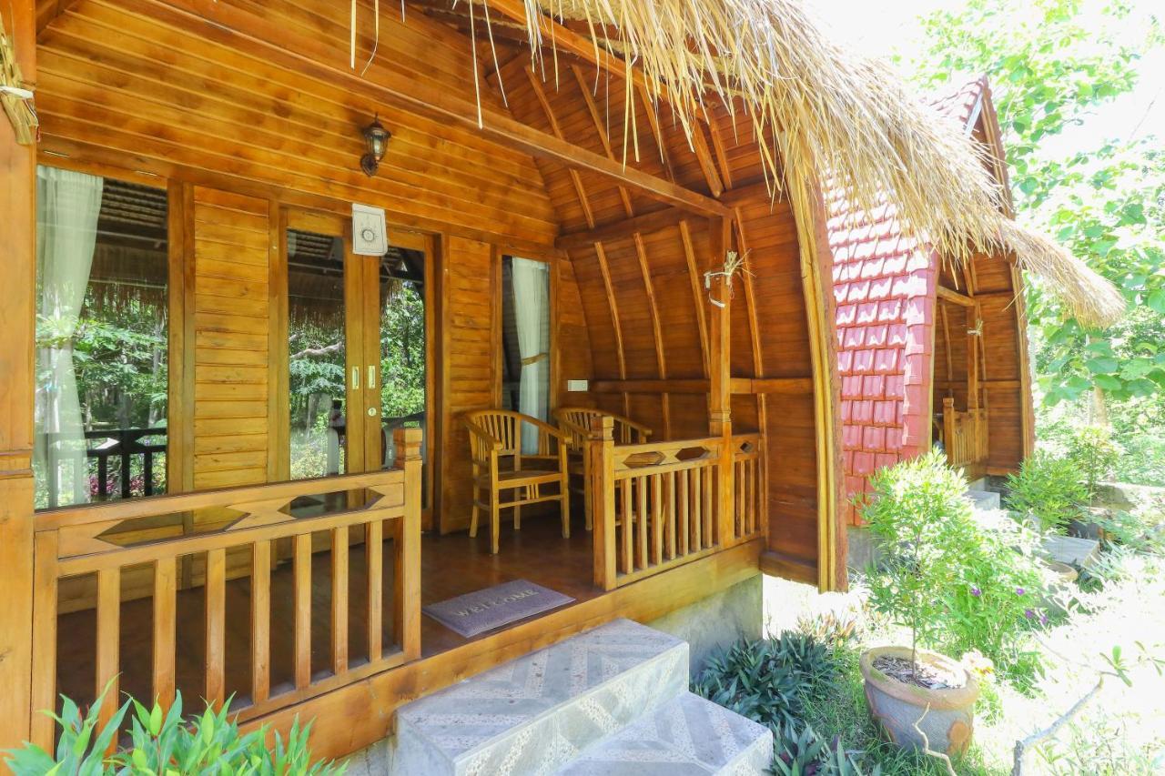 Bougainvillea Bungalow Batumadeg Екстериор снимка