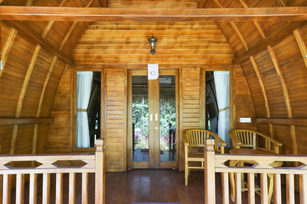 Bougainvillea Bungalow Batumadeg Екстериор снимка
